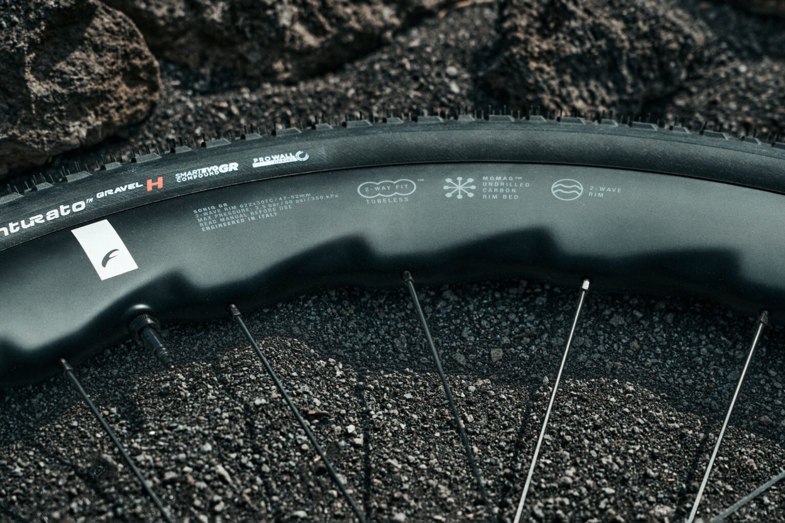 closeup rim view of fulcrum sonic gr gravel bike wheels.