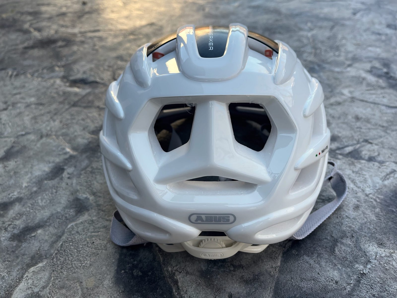 ABUS AirBreaker 2.0 reivew back