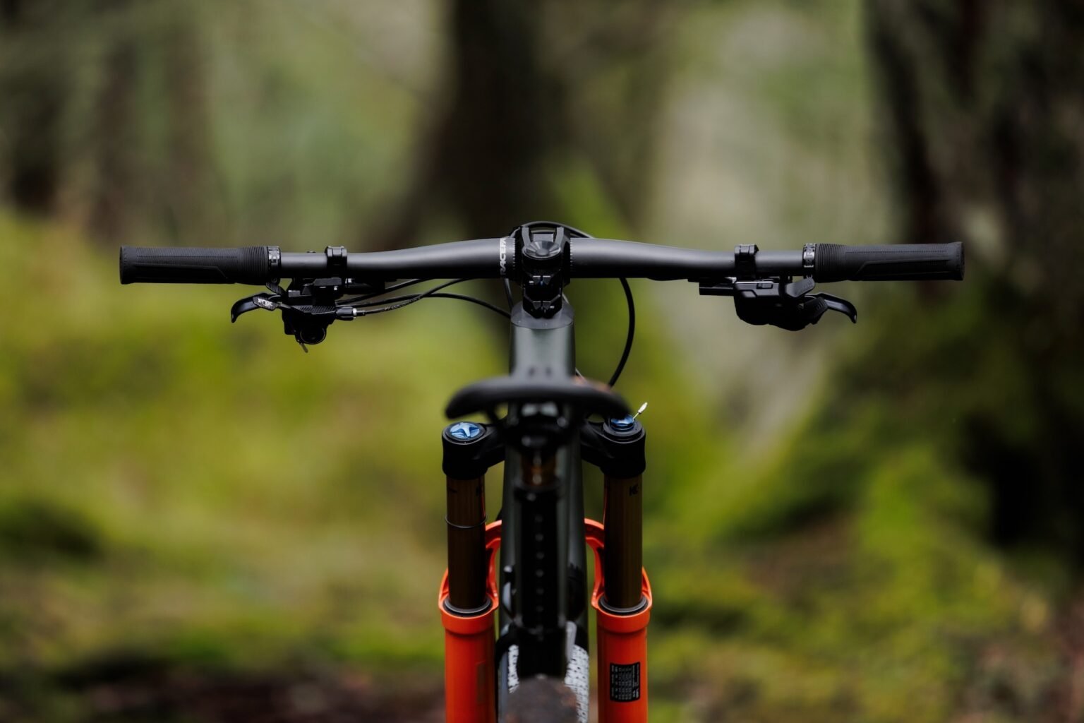 the Race Face Era SL handlebar on a mountain bike in the -6mm rise position.