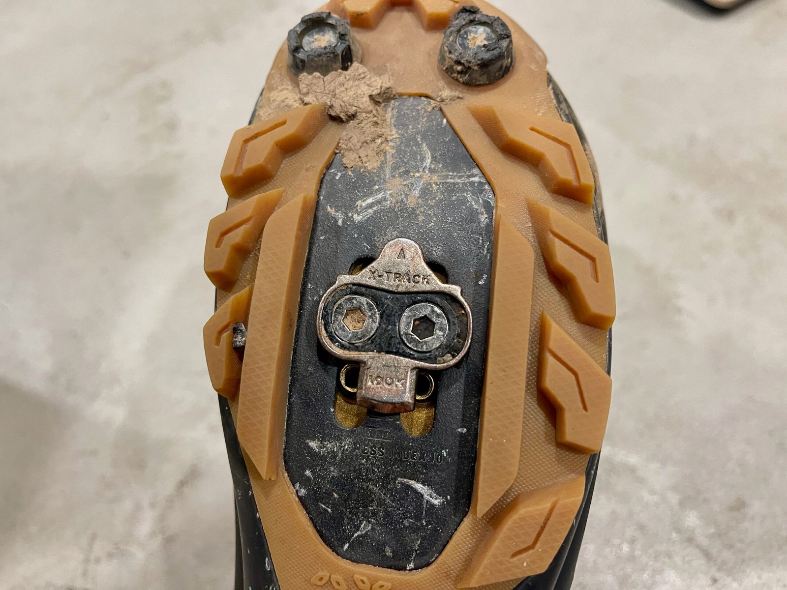 LOOK X-One-G pedal review. installed cleats