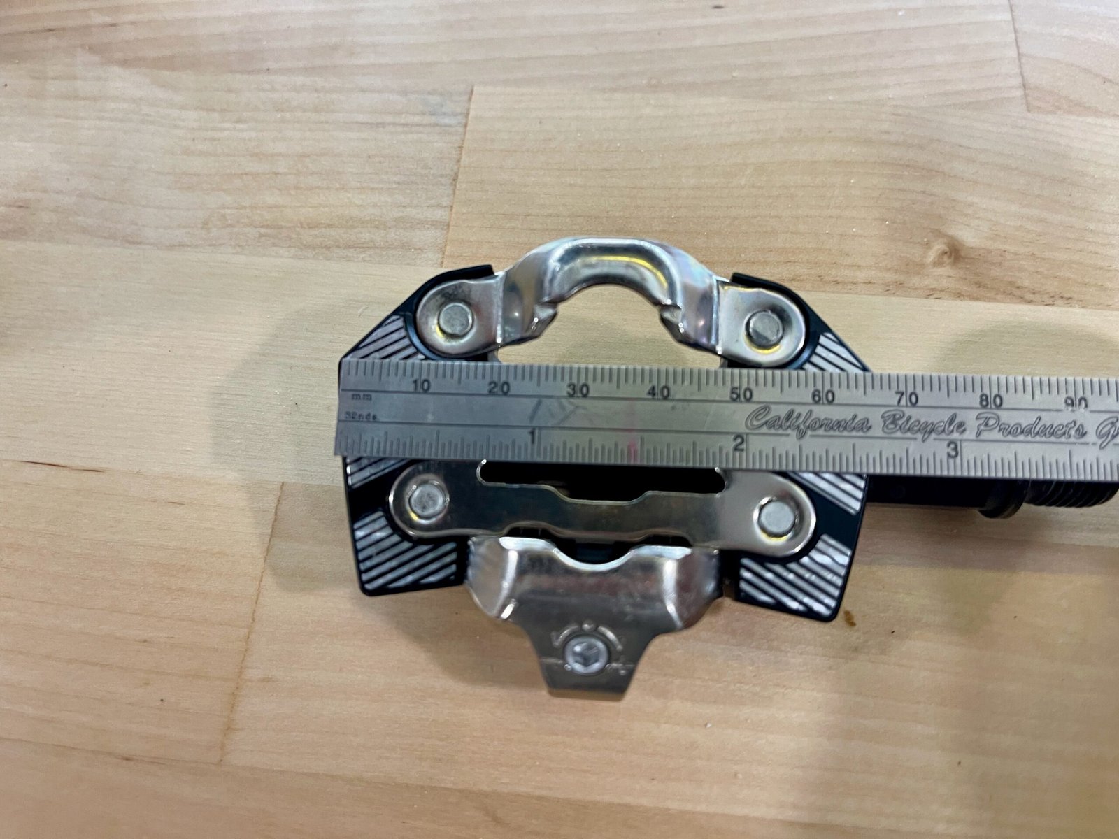 LOOK X-One-G pedal review. width contact