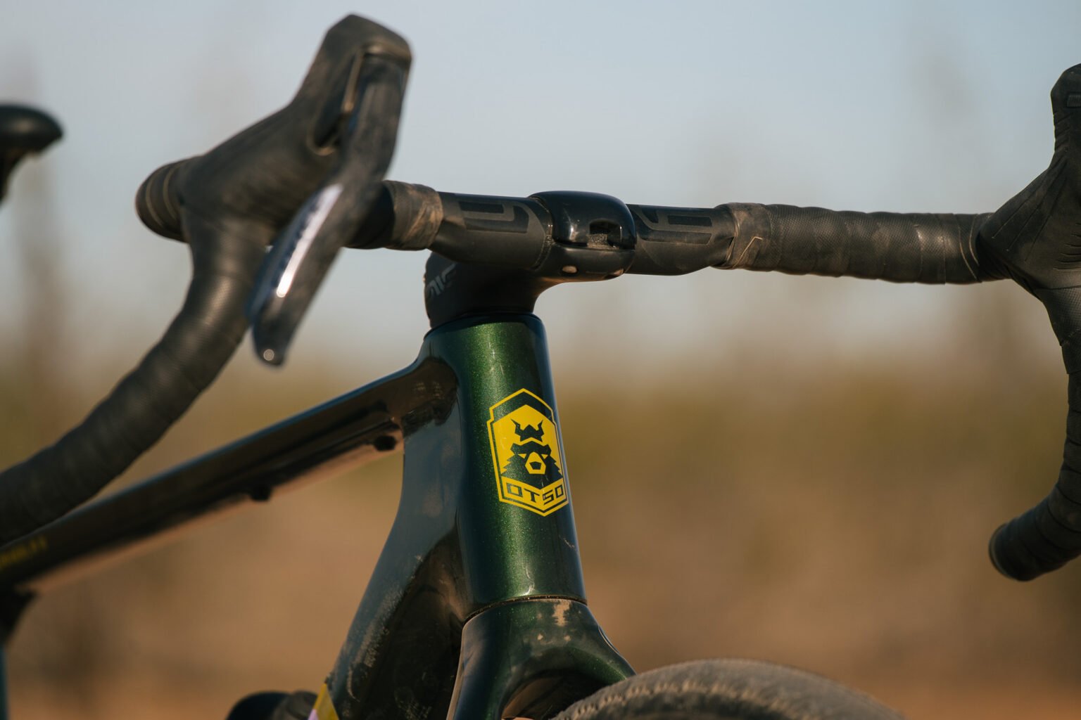 different cable routing options on Otso Waheela R