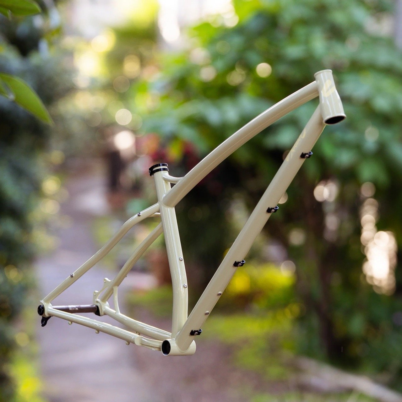 Sklar Bikes New and Improved Tall Tale light color