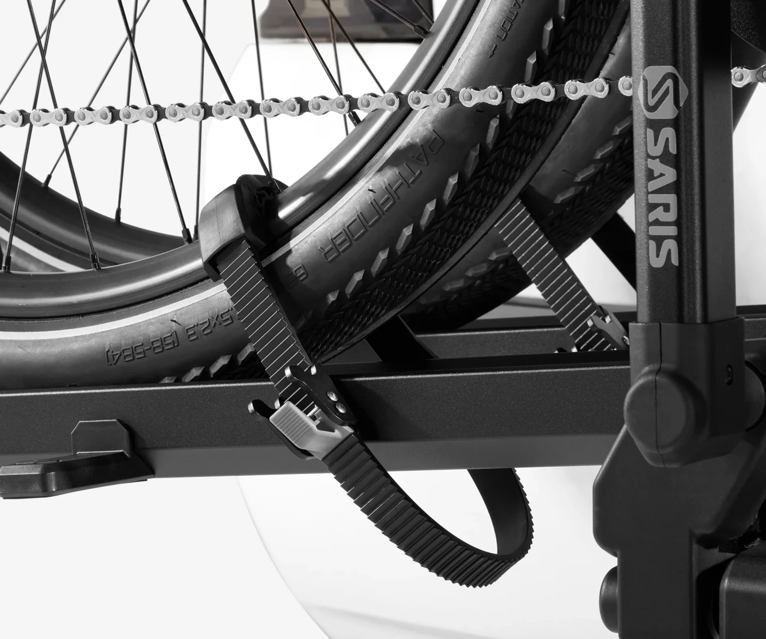 close up details of saris cycle-on hitch bike rack.