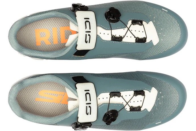 Studio image of the Genius X Wyve from above