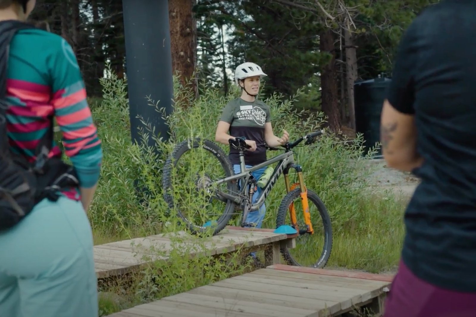 one of Sky Tavern's coaches giving instruction at one of the Riders in the Sky women's clinics.