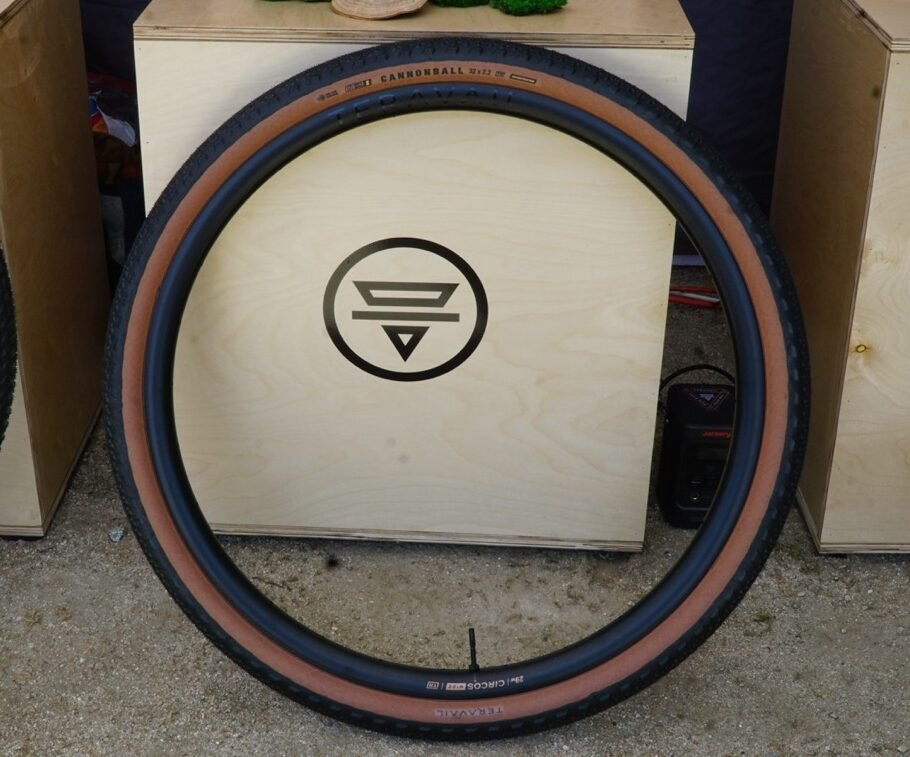 2026 SOC Teravail 32 Tires and Rim cannonball far