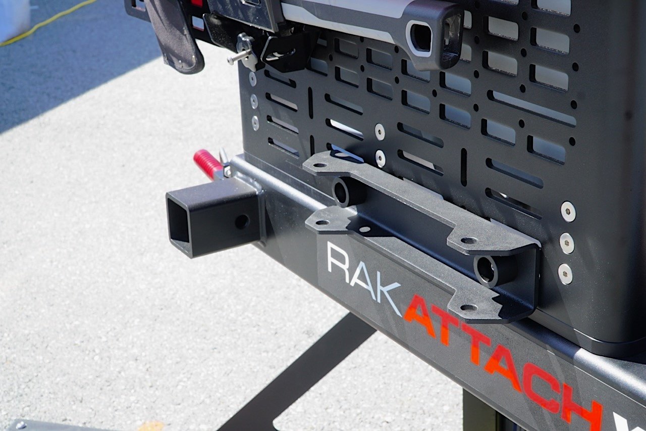 2026 Sea Otter Classic 1UP USA RakAttach XL support jack storage