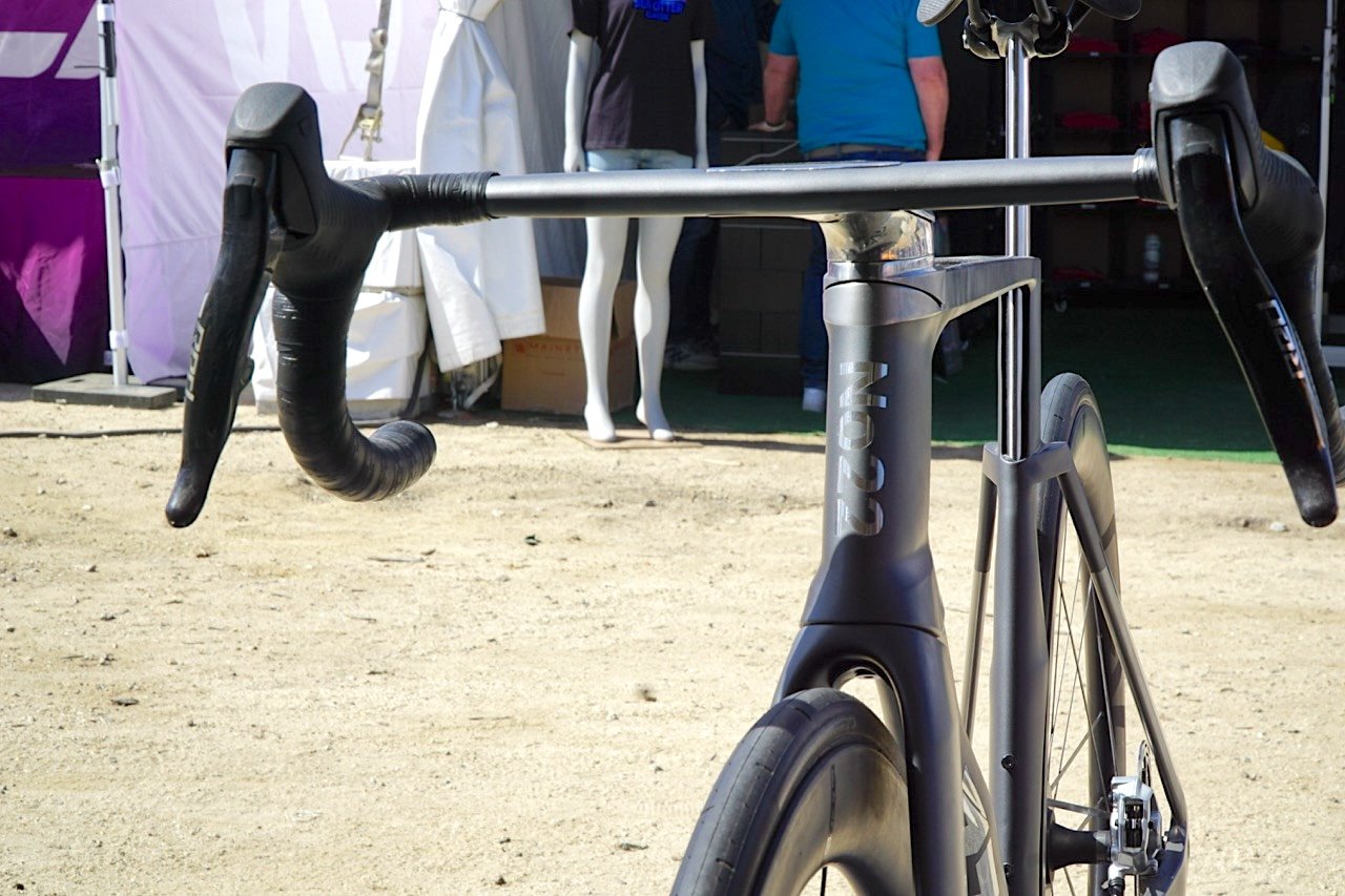 2026 Sea Otter Classic N.22 Reactor Aero bars and stem