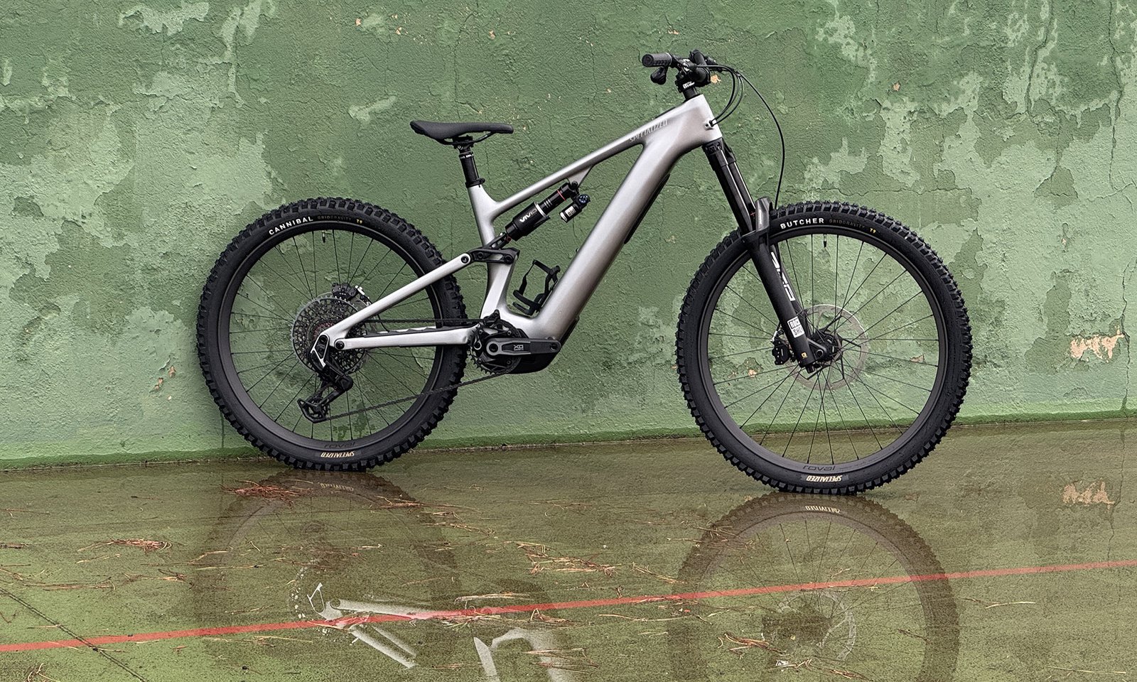 2026 Specialized Levo 4 EVO carbon 170mm travel mullet enduro eMTB, Pro complete