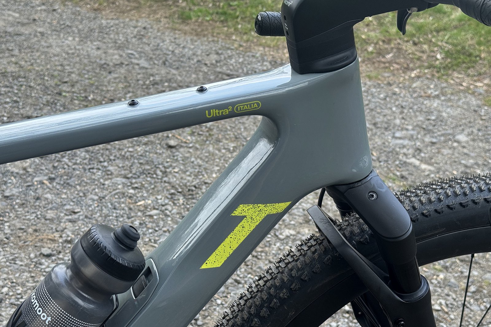 3T Ultra² Italia affordable adventure-ready gravel bike, clean routing