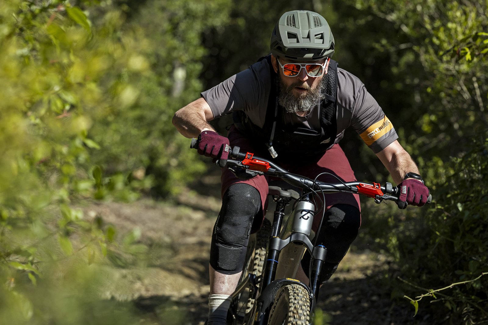 Brembo GR-PRO gravity mountain bike disc brakes, photo by Rupert Fowler, fast with red brkes