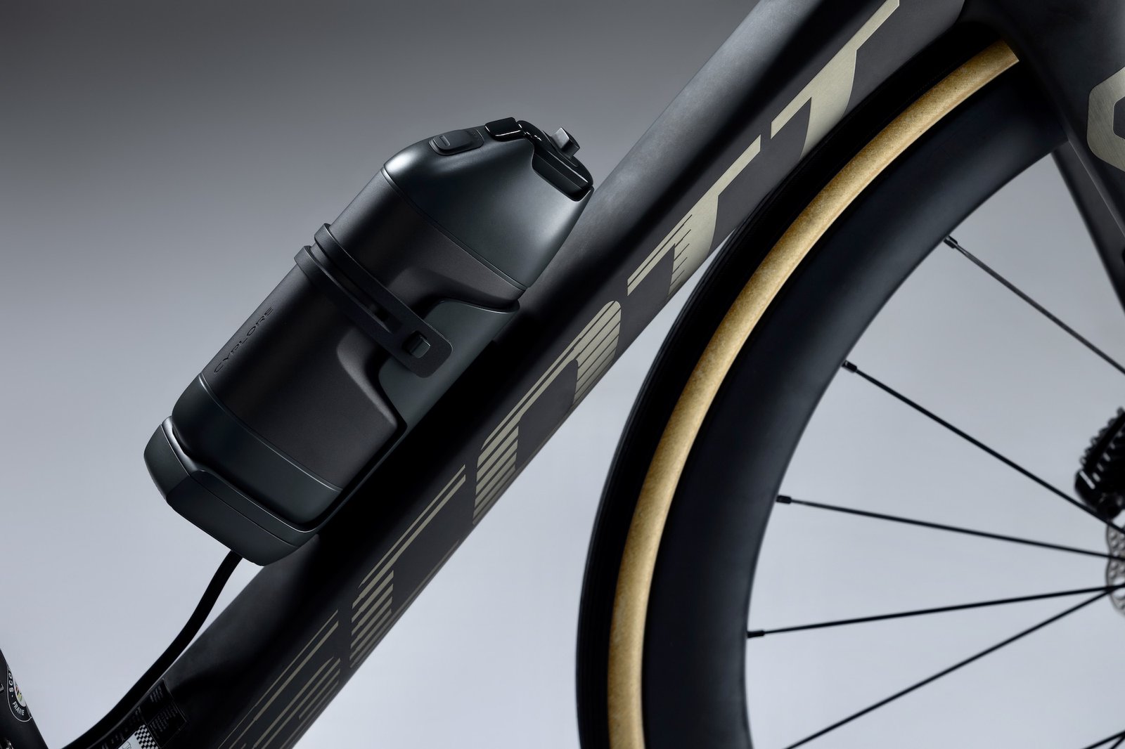 studio image of the CYPLORE conversion system's battery