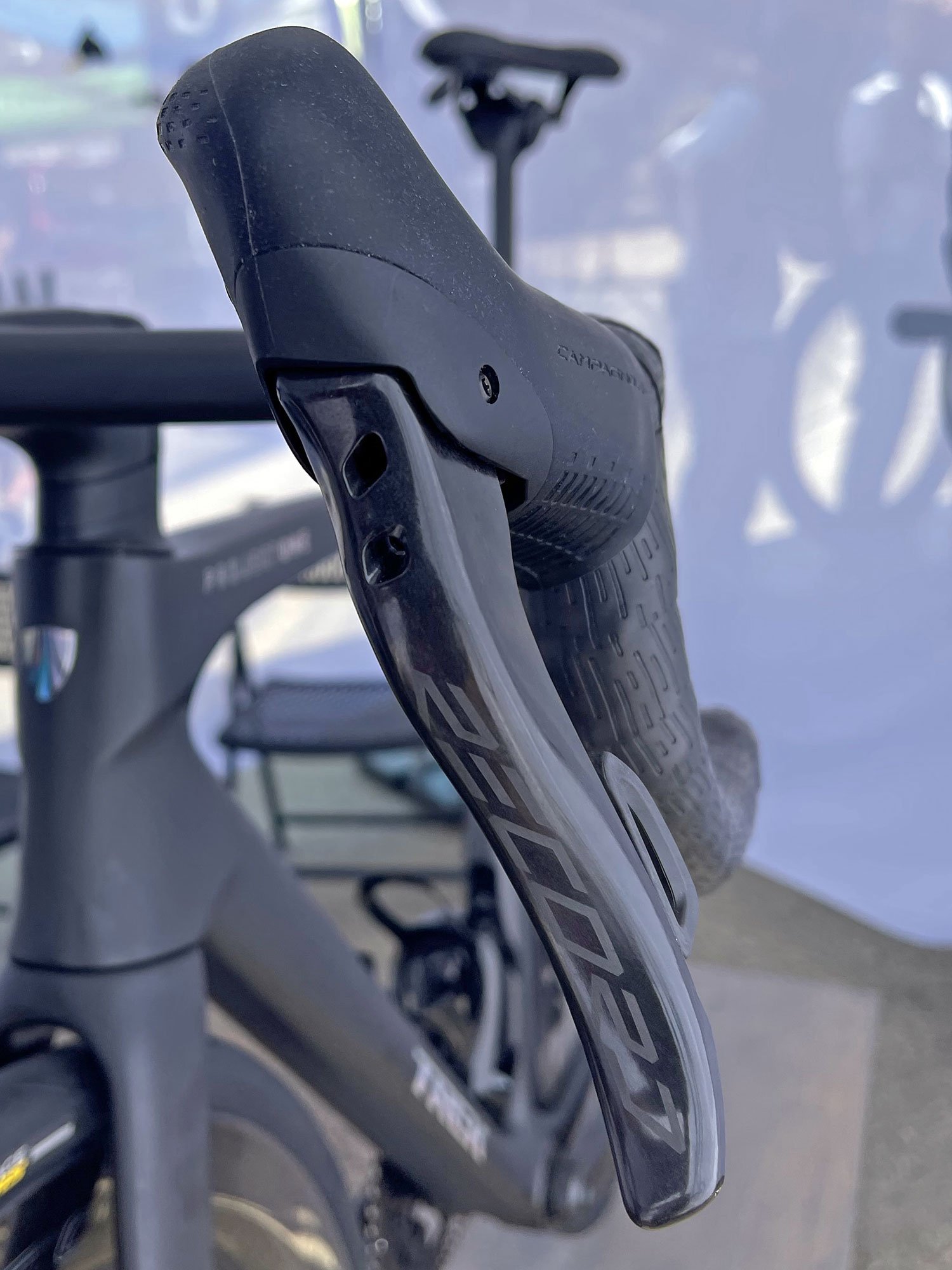 Campagnolo Record 13 wireless ergopower shifter, adjustable lever blade