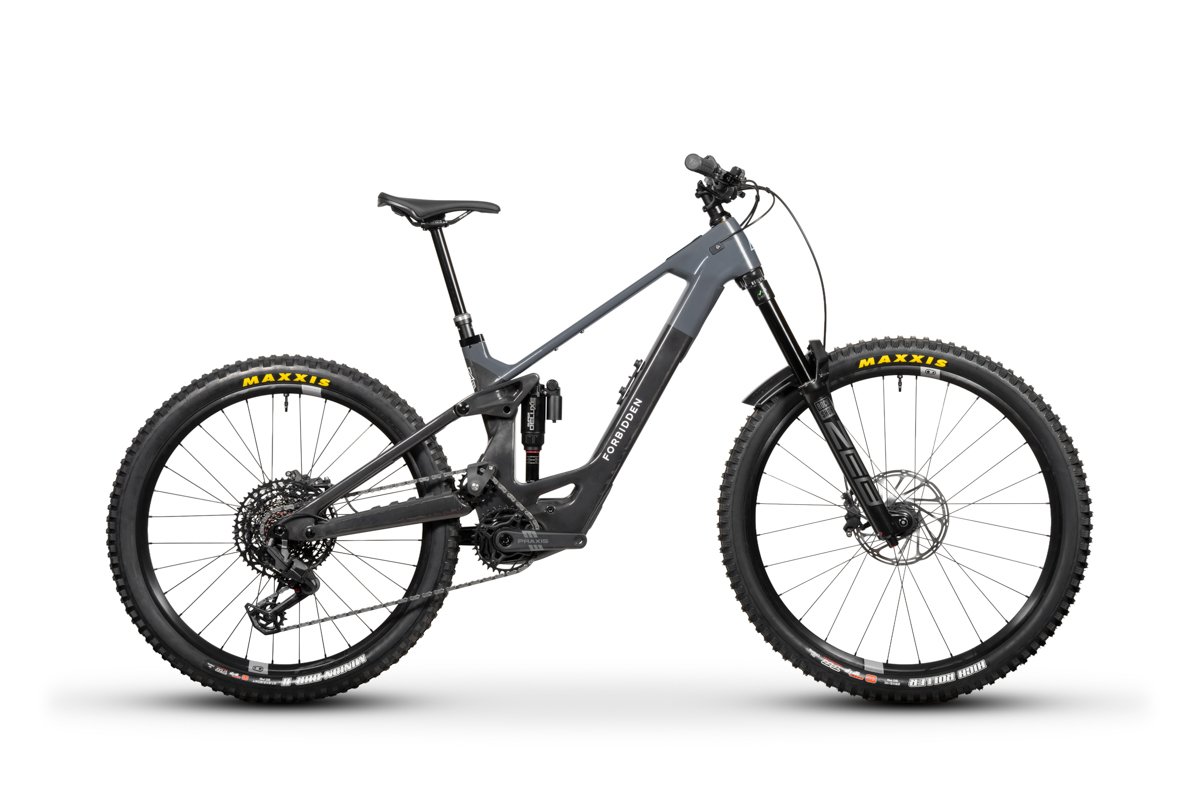 Forbidden Dreadnought E, T4, side