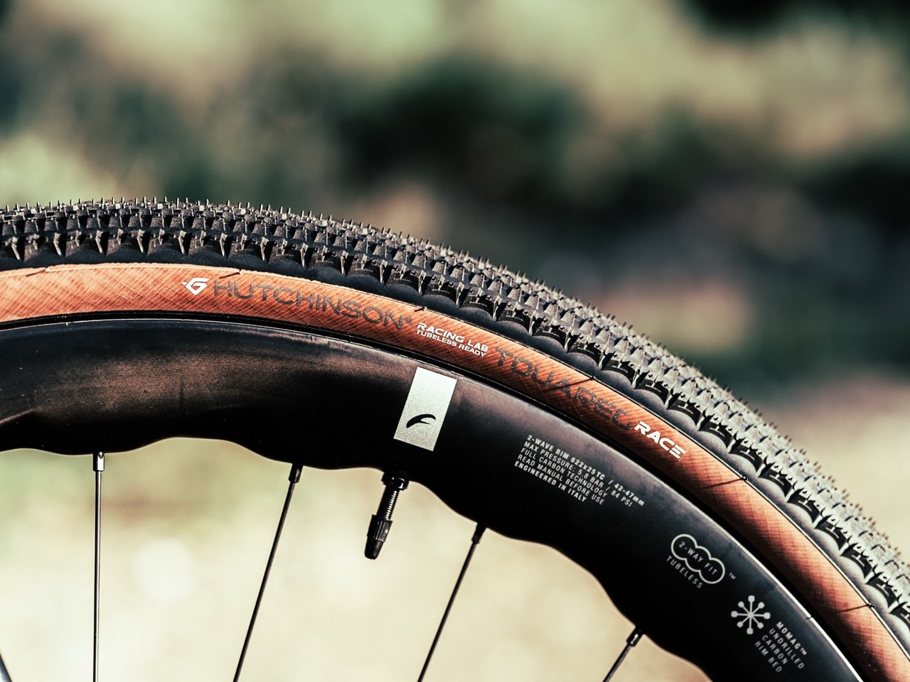 Hutchinson New Gravel Tires touraeg race