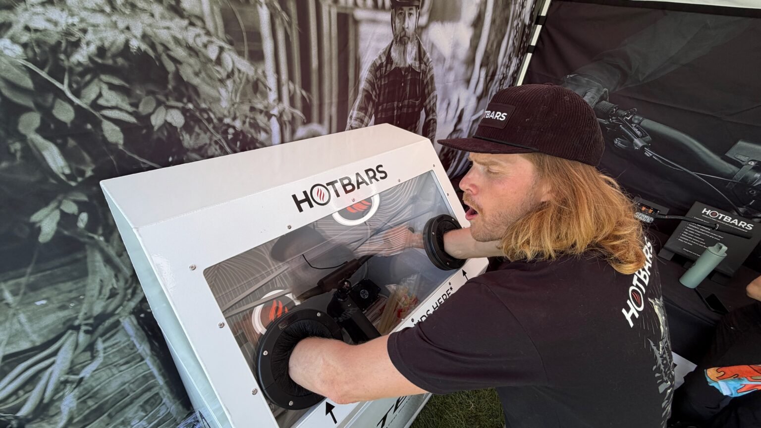 Hotbars heated handlebar demo
