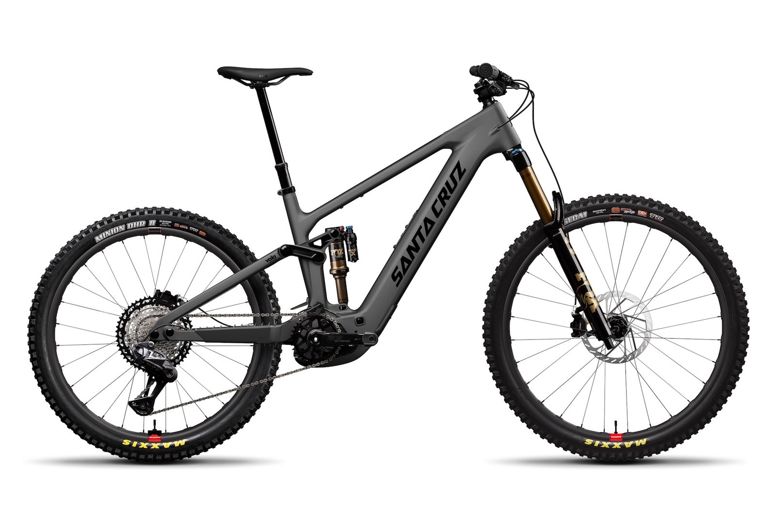 studio image of the Santa Cruz Vala CC XT Di2 build in the Matte Carbon