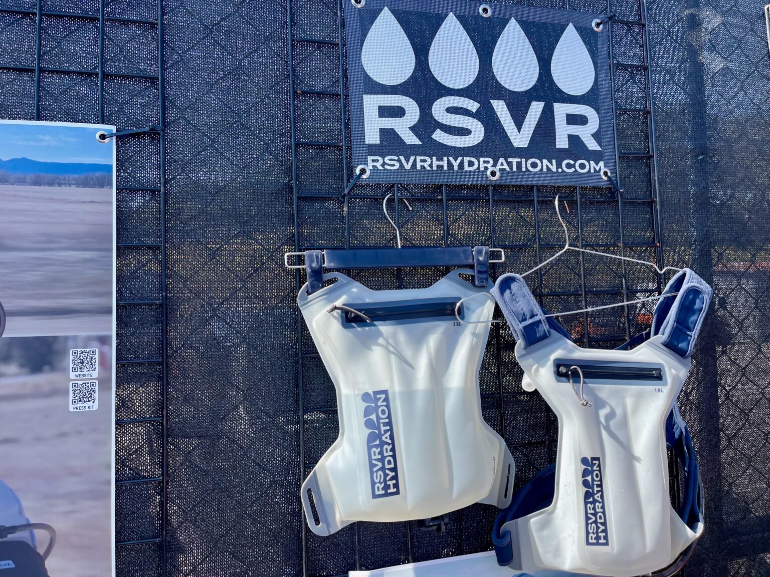 RSVR hydration pack full