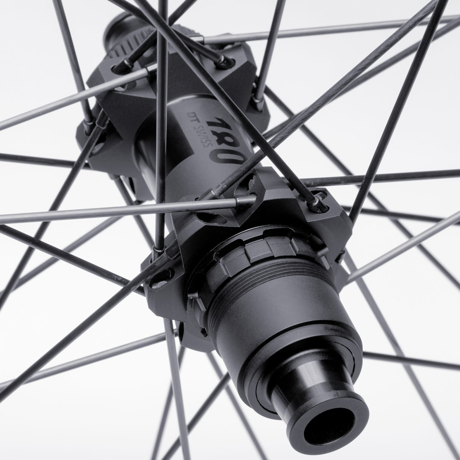 DT Swiss 180 hub used on 30 XC SL