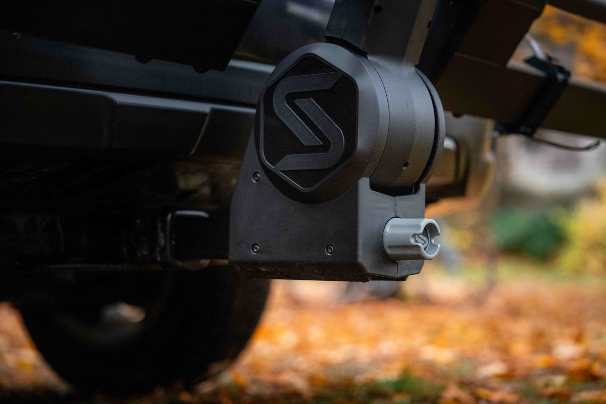 Saris SuperClamp G4 Hitch Rack, anti-wobble device
