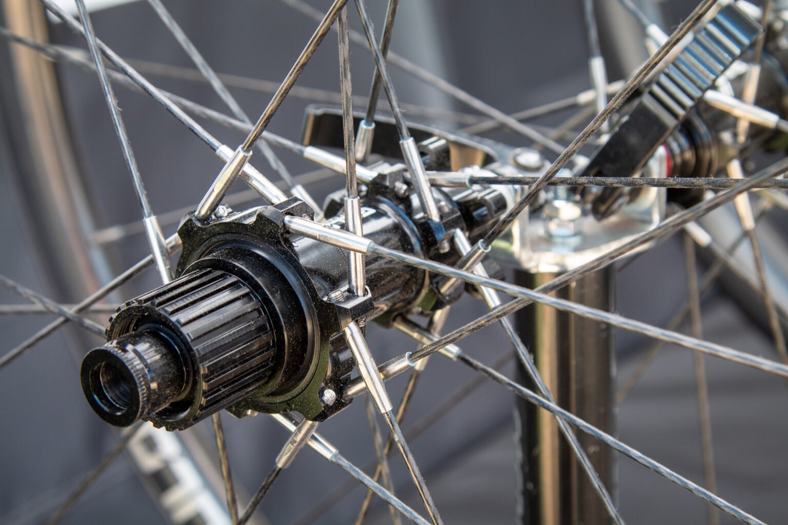 Gulo Composites G-Spoke wheels original