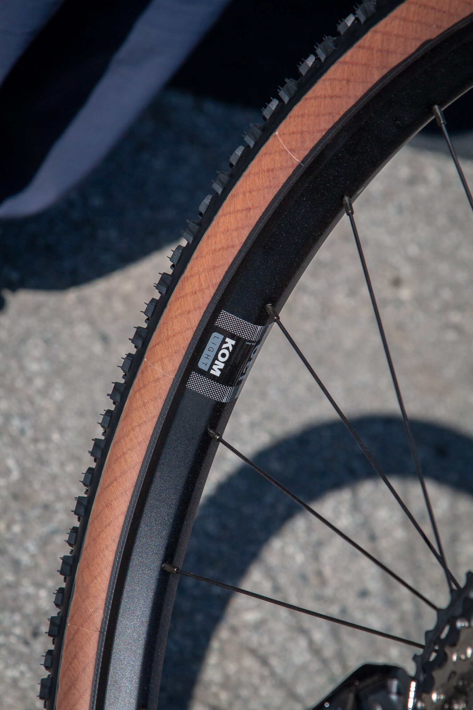 BTCHN 32" gravel bike geared