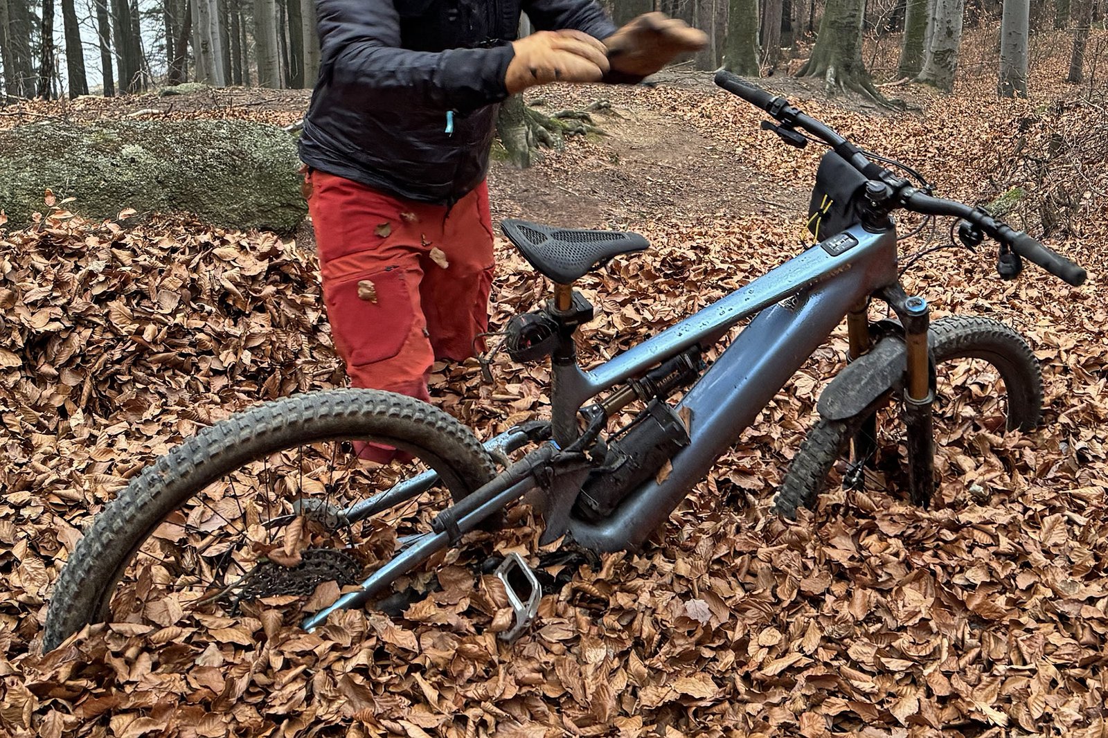 Specialized Power EVO Pro Mirror comfortable 3D-printed ergonomic bike saddle, on a Levo 4 eMTB