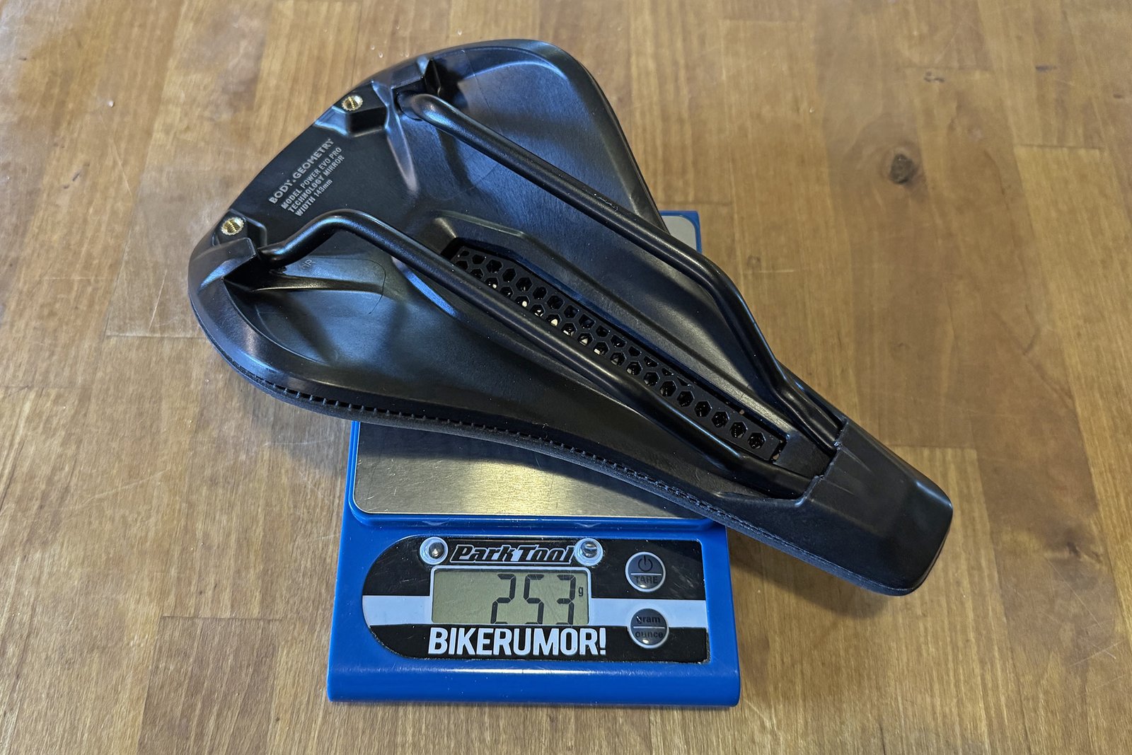 Specialized Power EVO Pro Mirror comfortable 3D-printed ergonomic bike saddle, 253g actual weight for 143mm width