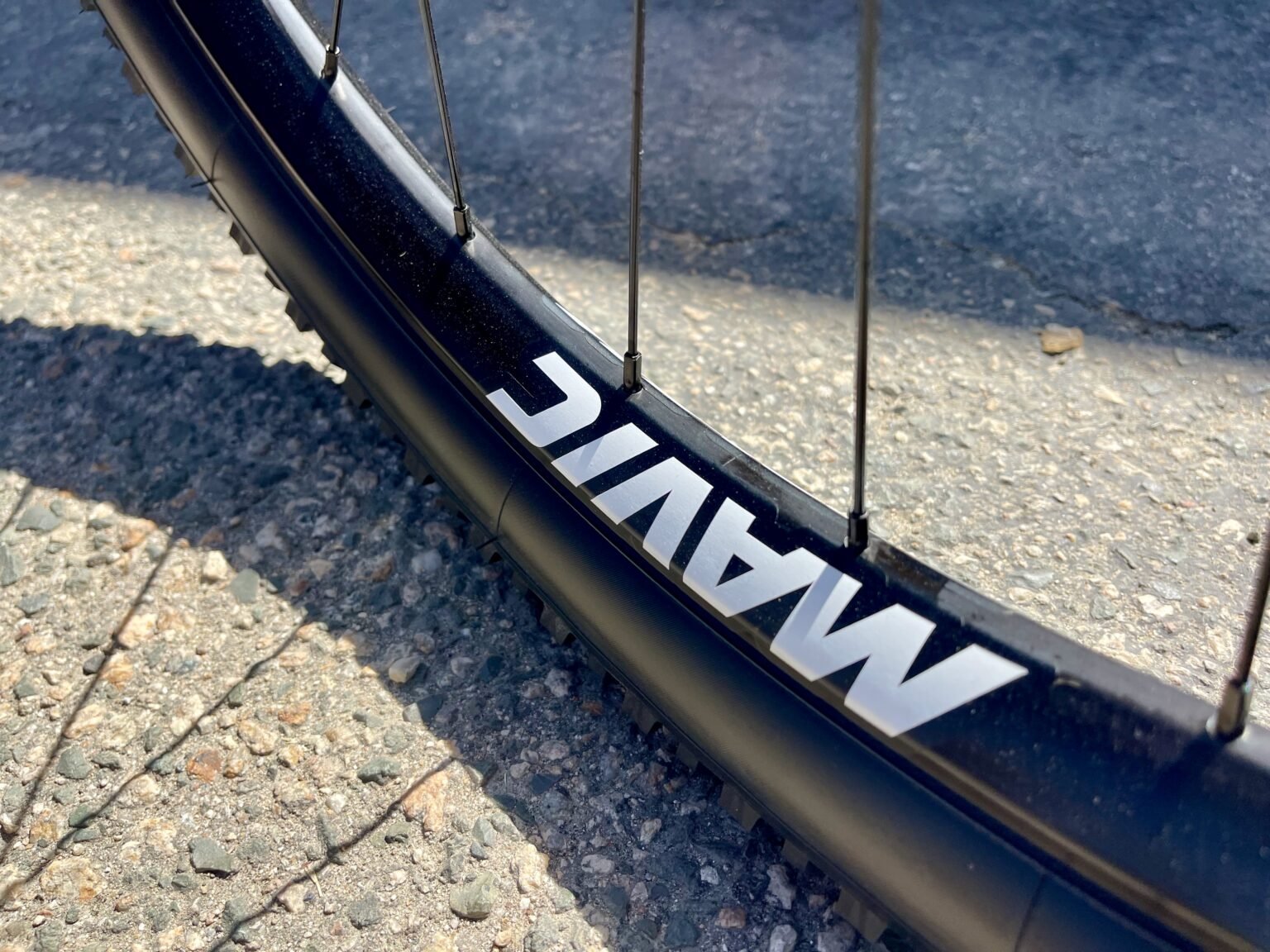 Unreleased Mavic Comete 50 rims 32