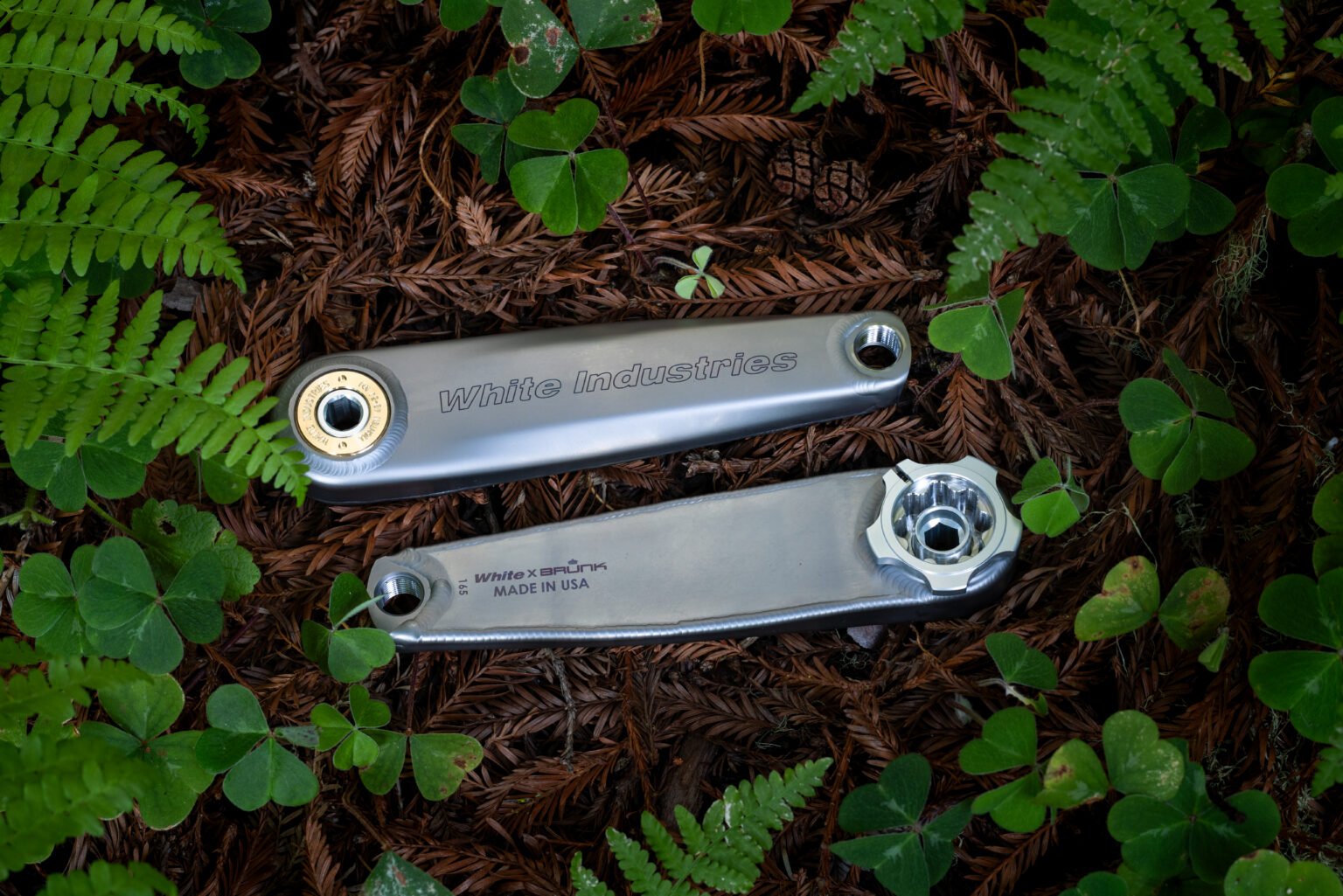 White Industries and Moots team up for new titanium cranks