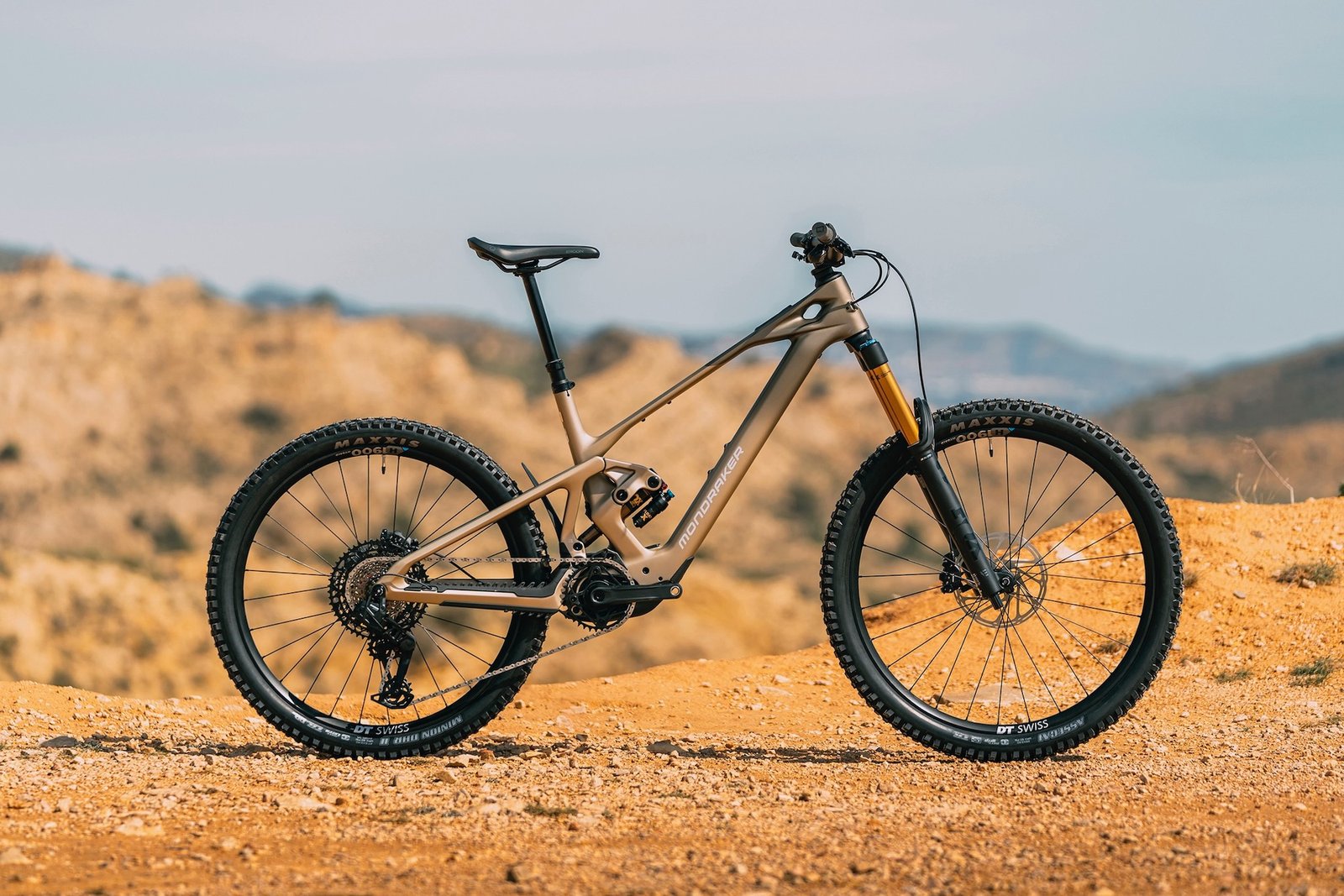 profile shot of the Mondraker Zendit eMTB