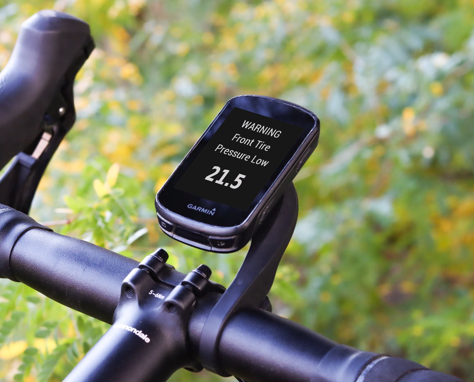 data from outrider TL mini wireless bicycle tire pressure monitor shown on Garmin cycling computer.