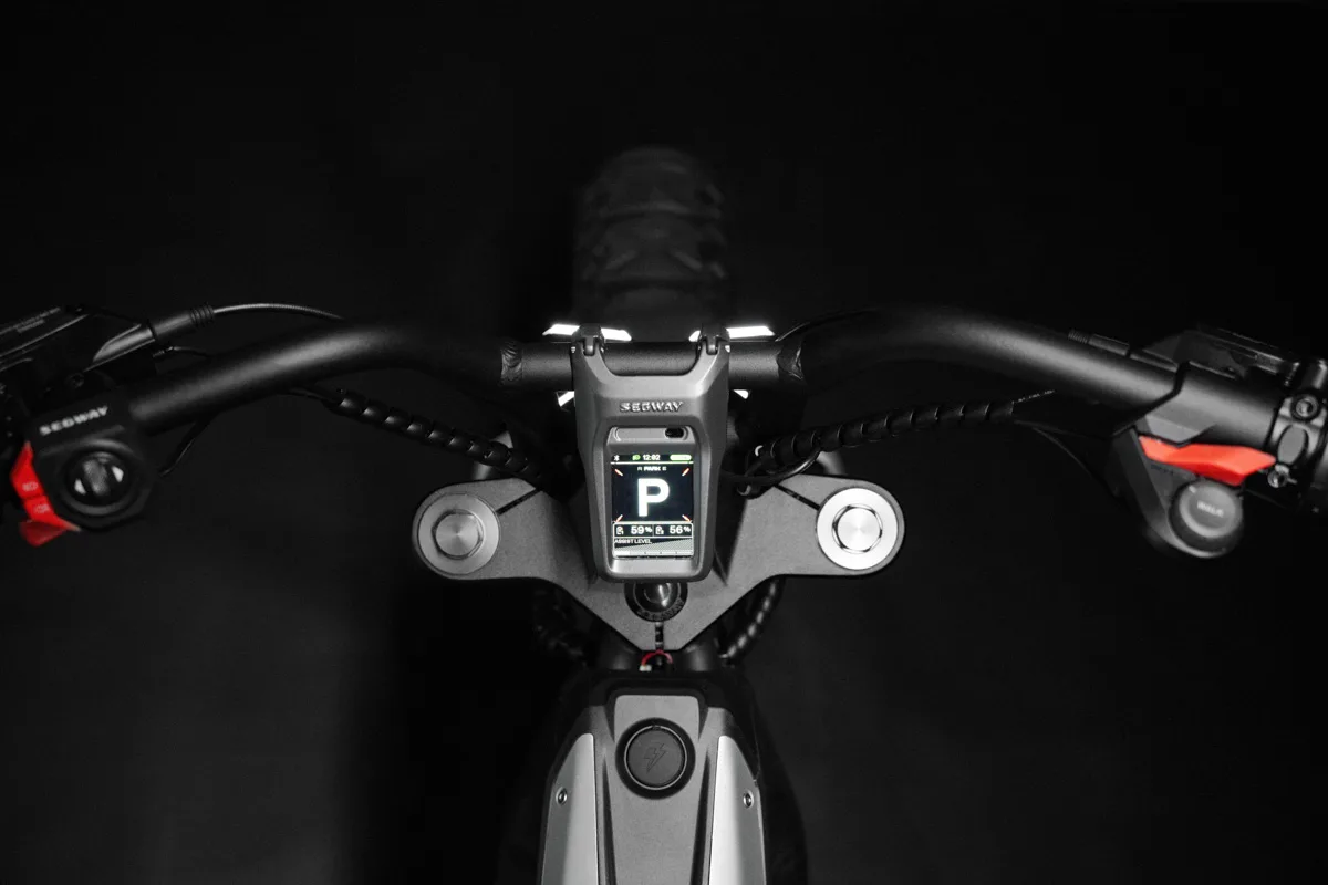 Segway Xyber, display, handlebars